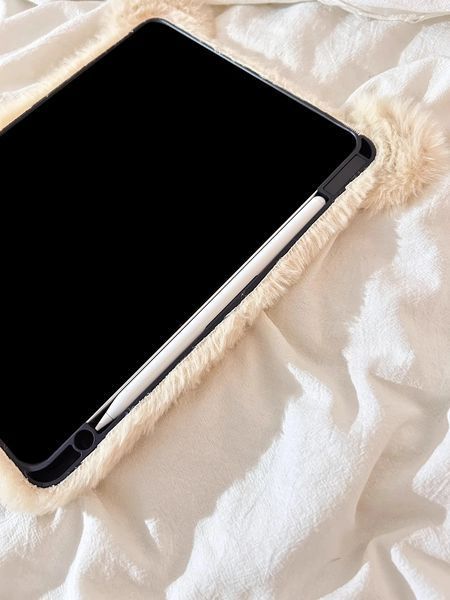 Чехол Soft Case на планшет iPad 10.9" (2022) / Bear white 099426 фото