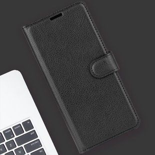 Кожаный чехол книжка Lichee для Motorola G32 черный 089773 фото