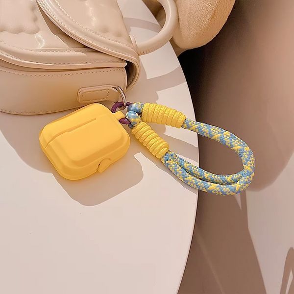 Силіконовий чохол зі шнурком для Airpods Pro 2/жовтий 098843 фото