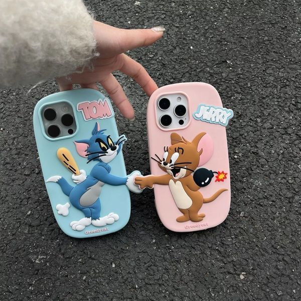 Силіконовий 3D чохол Friends Tom & Jerrie для iPhone 15 Pro Max / рожевий 099449 фото