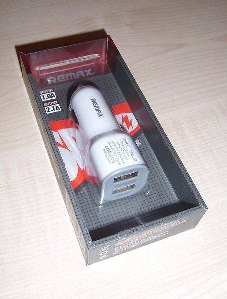 Автомобільна зарядка Remax на 2 USB (1.0 A/A 2.1) довга версія 20-001 фото