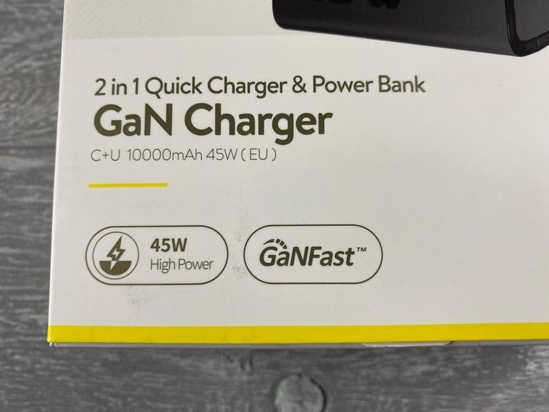 Мережевий зарядний пристрій + Power Bank Baseus GaN Charger 10000 мА&middot;год чорний 82558 фото