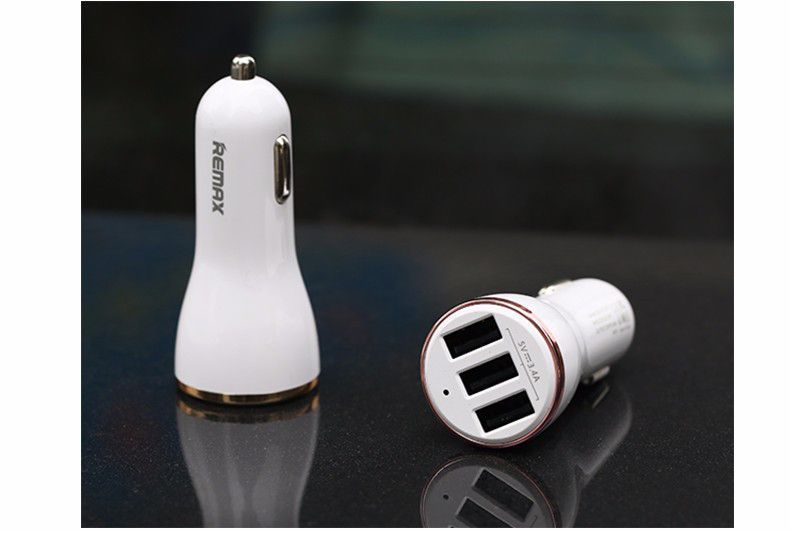 Автомобільна зарядка REMAX Dolfin на 3USB (3,4 A) RCC303 51114 фото