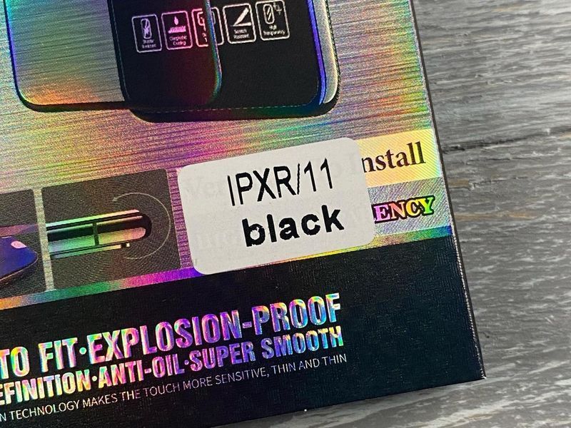 Захисне скло Brauffen на iPhone 11 чорний 083789 фото
