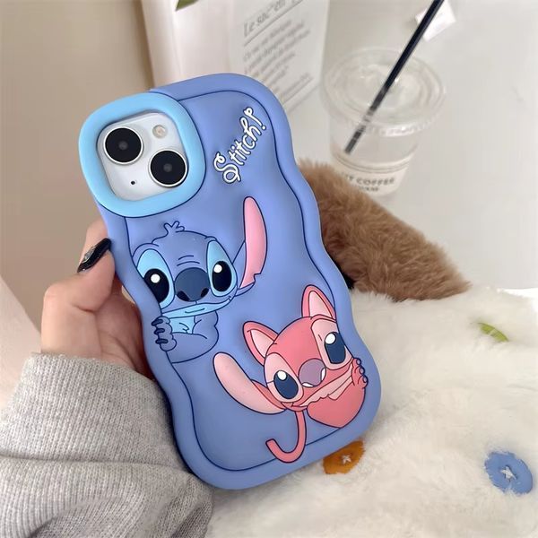 Чехол резиновый Lilo & Stitch case на iPhone 13 / голубой 098105 фото