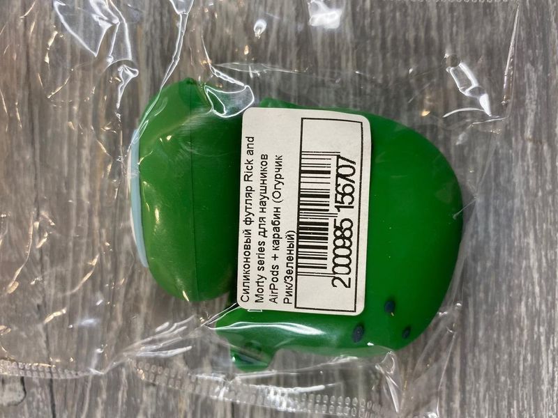 Чехол 3д Огурчик Рик на Airpods 083370 фото