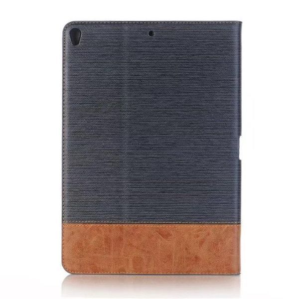 Чехол книжка с кожаными вставками на Apple iPad Pro 10.5 020887 фото