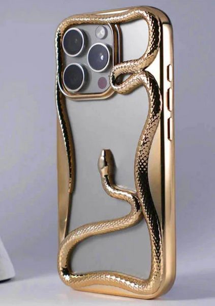 TPU чехол Snake для iPhone 15 Pro Max / gold 202113 фото
