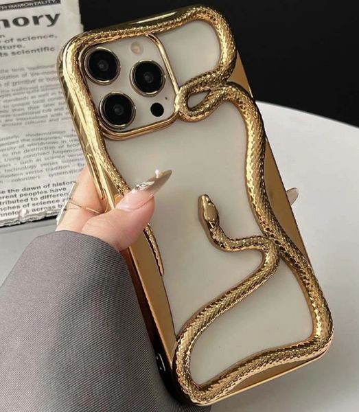 TPU чехол Snake для iPhone 15 Pro Max / gold 202113 фото