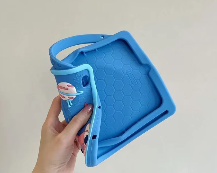 Чехол Happy Case на планшет Apple iPad 11" (A16) 2025 / Stitch space (з ремінцем) 202787 фото
