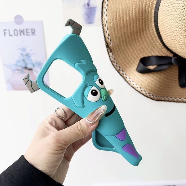 Резиновый 3D чехол для iPhone 14 Pro / Sulley 098679 фото