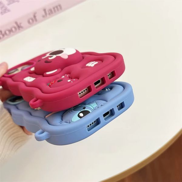 Силіконовий 3D чохол Bear lotso для iPhone 11 / бургунді (з ремінцем) 098947 фото
